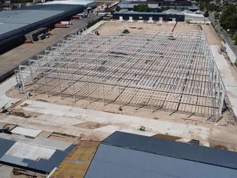 Depósito en Venta de 4191 m2 - Centro Industrial Don Torcuato