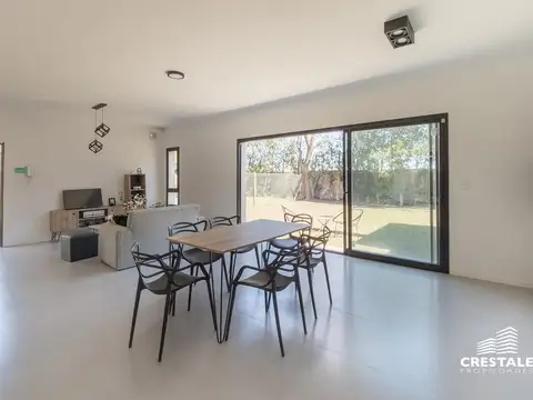Casa en Venta en Funes, USD 165.000
