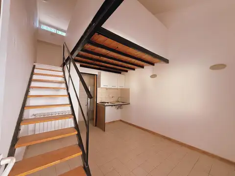 Rodriguez 39 Bis - Departamento Duplex De 1 Dormitorio En Alquiler - Pichincha, Rosario