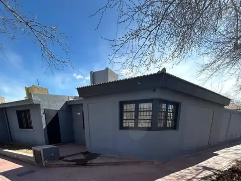 CASA VENTA 3 DORMITORIOS B. CIRSUBDOZ  LAS HERAS