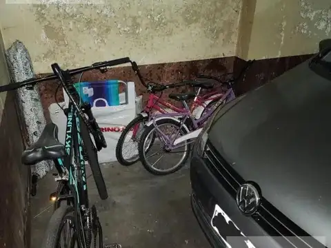 Del signo 4030 y Salguero