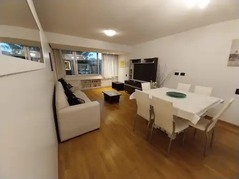 Alquiler departamento amoblado de 1 dormitorio con cochera y amenities, barrio martin, rosario