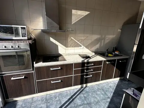 Depto Tipo Casa 4 ambientes con 1 baño