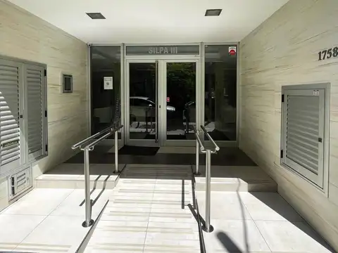 Venta departamento 2 ambientes zona Aldrey