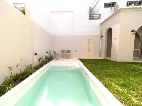 Casa en Venta al Este