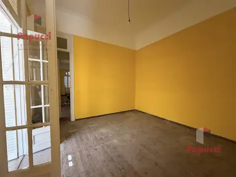 Casa en Alquiler 90 años