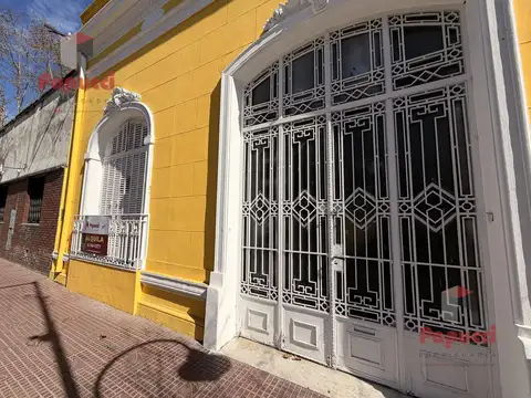 Casa en Alquiler de 3 dormitorios