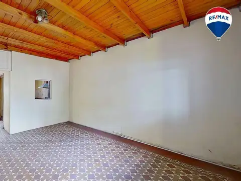 Casa 4 ambientes con 1 baño