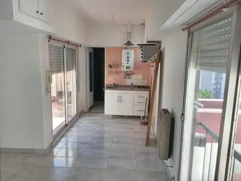 Monoambiente con balcon en Excelente Ubicacion
