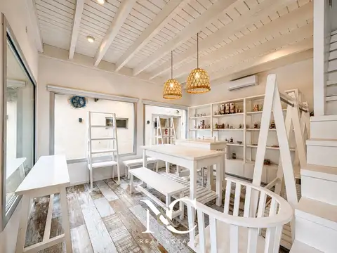 Local en Alquiler en Costa Esmeralda, USD 750