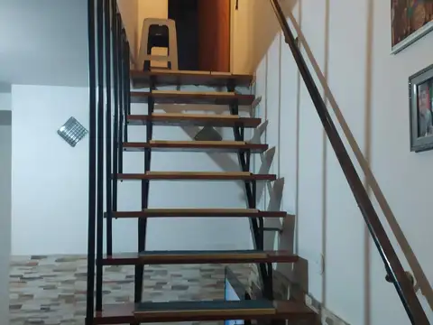 Depto Tipo Casa en Alquiler de 2 dormitorios