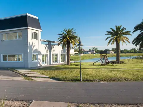 Terreno en Venta de 880,0 m2