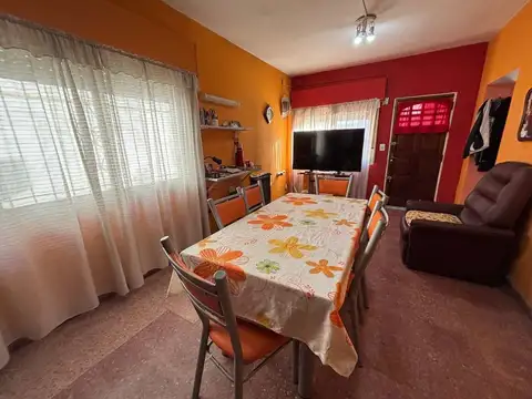 Depto Tipo Casa en Venta en Barrio San Nicolas, USD 45.000