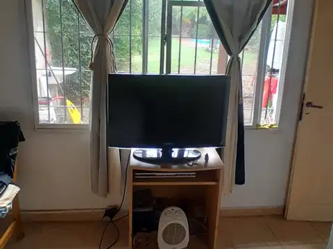 CASA 2 AMBIENTES CON PISCINA! LOTE DE 732 M2