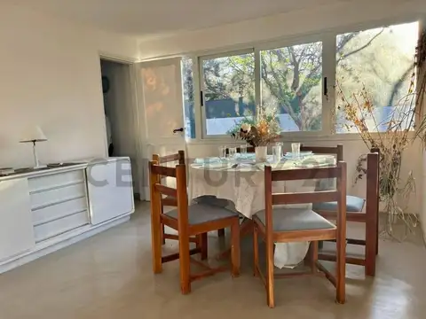 Casa 5 ambientes con 1 baño