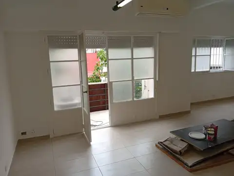 Depto Tipo Casa en Alquiler de Monoambiente