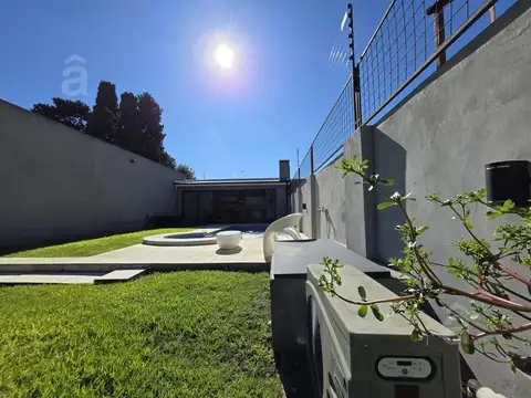 Casa en Venta al Oeste