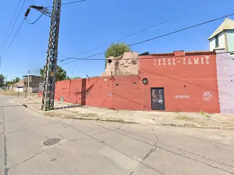 Local en Venta en Isidro Casanova, USD 2.900.000