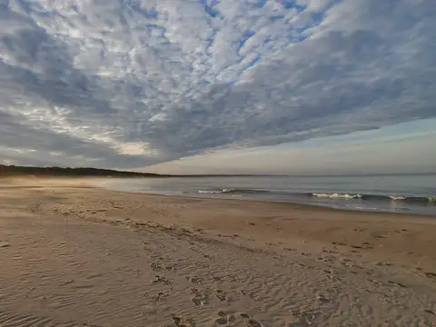 Terreno en Venta en La Coronilla, USD 35.000