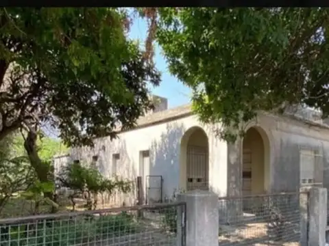 CASA  ANTIGUA  -MERLO