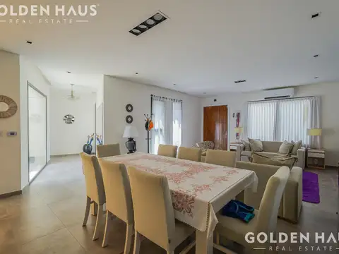 Casa en Venta en Del Viso, USD 195.000