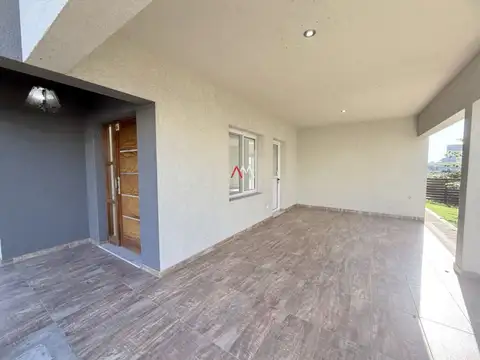 Casa en Venta en Pilar del Este - Santa Elena, USD 189.000