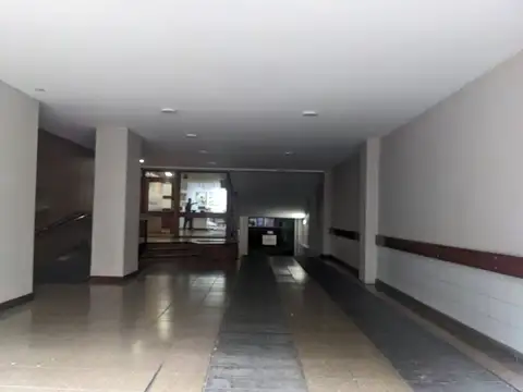 Venta cochera cubierta 15, 72 m2, 25 de Mayo 2944