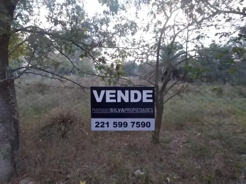 VENTA TERRENO 21x50 CALLE 481 BIS E/ 8 Y 10 - CITY BELL