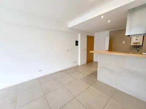 avenida caseros al 100