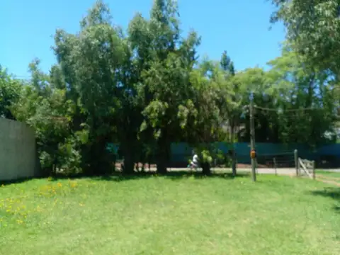 485 entre 29 y 30. Venta lote M.B.Gonnet