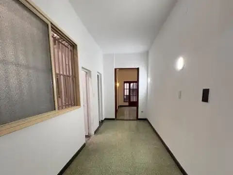 1215 , Piso 0