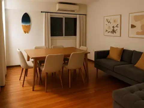 Departamento en venta - 3 Dormitorios 2 Baños - Lomas de Zamora