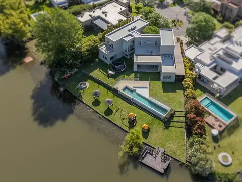 Casa en Venta de 10 dormitorios