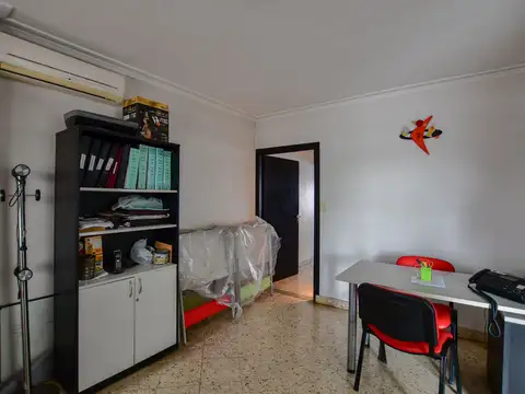 LOCAL COMERCIAL  EN VENTA LOS HORNOS  . INVERSOR