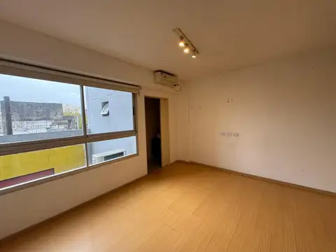 Departamento en Alquiler en Villa Ortuzar, $ 500.000