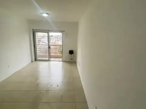 Departamento en Venta en Morón, USD 42.000