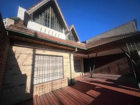 CASA APTA CREDITO -EXCELENTE UBICACION