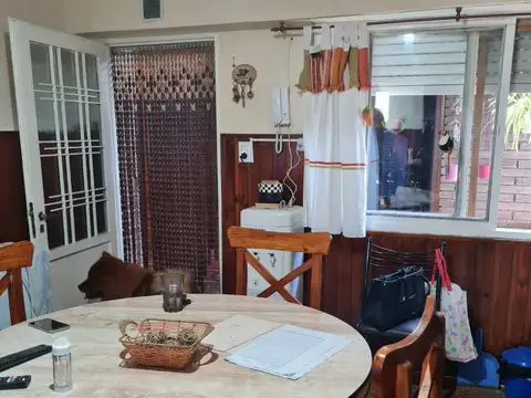 Depto Tipo Casa en Venta 60 años