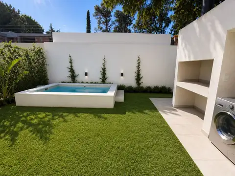 Casa en Alquiler en Ituzaingo, USD 2.000