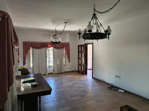 Casa en Alquiler al Este
