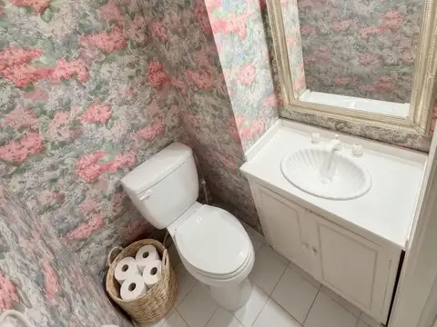 Departamento 7 ambientes con 3 baños
