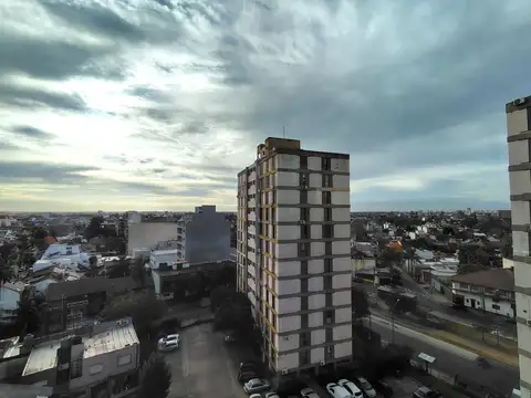 Departamento en Alquiler en Haedo, $ 700.000