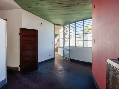 Depto Tipo Casa en Venta al Este