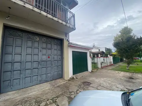 Excelentes Propiedades Sobre Avenida Ratti Ituzaingo Norte  