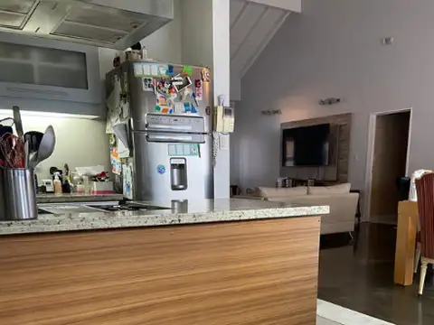 Casa en Venta en Ciudad Jardin Del Palomar, USD 450.000