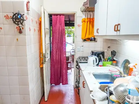 Casa 4 ambientes con 1 baño