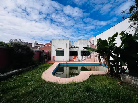 Casa en Venta en El Palomar, USD 210.000