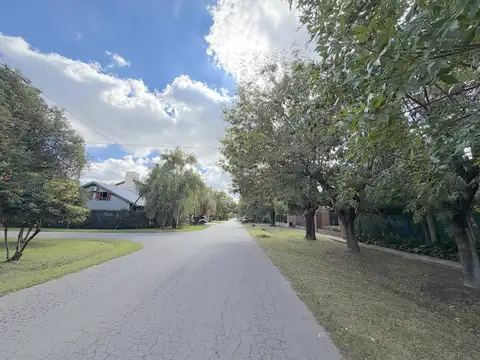 464 e/ 15a y 17 al 1000