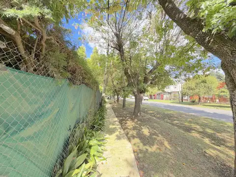 Terreno en Venta 50  mts Fondo