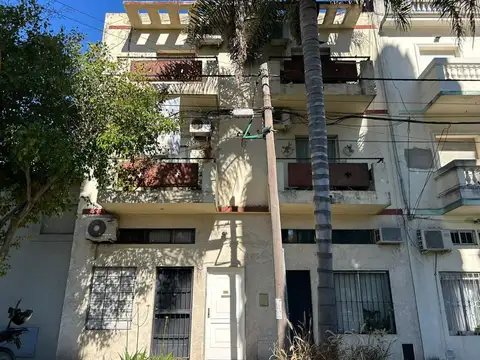 Hermoso ph con balcón apto crédito